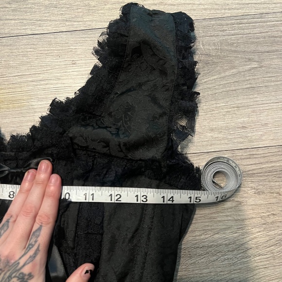 Daisy Corset gothic corset lace dress - Picture 2 of 7